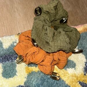 Free People 2 for 1 scrunchies